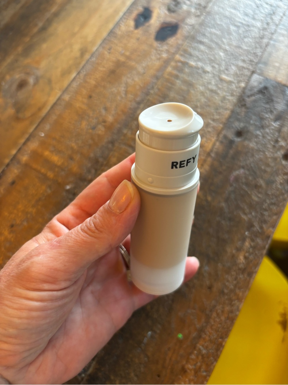 Authentic REFY Skin Base Hydrating Gel Skin Tint in shade 170N Ala. - Picture 3 of 5